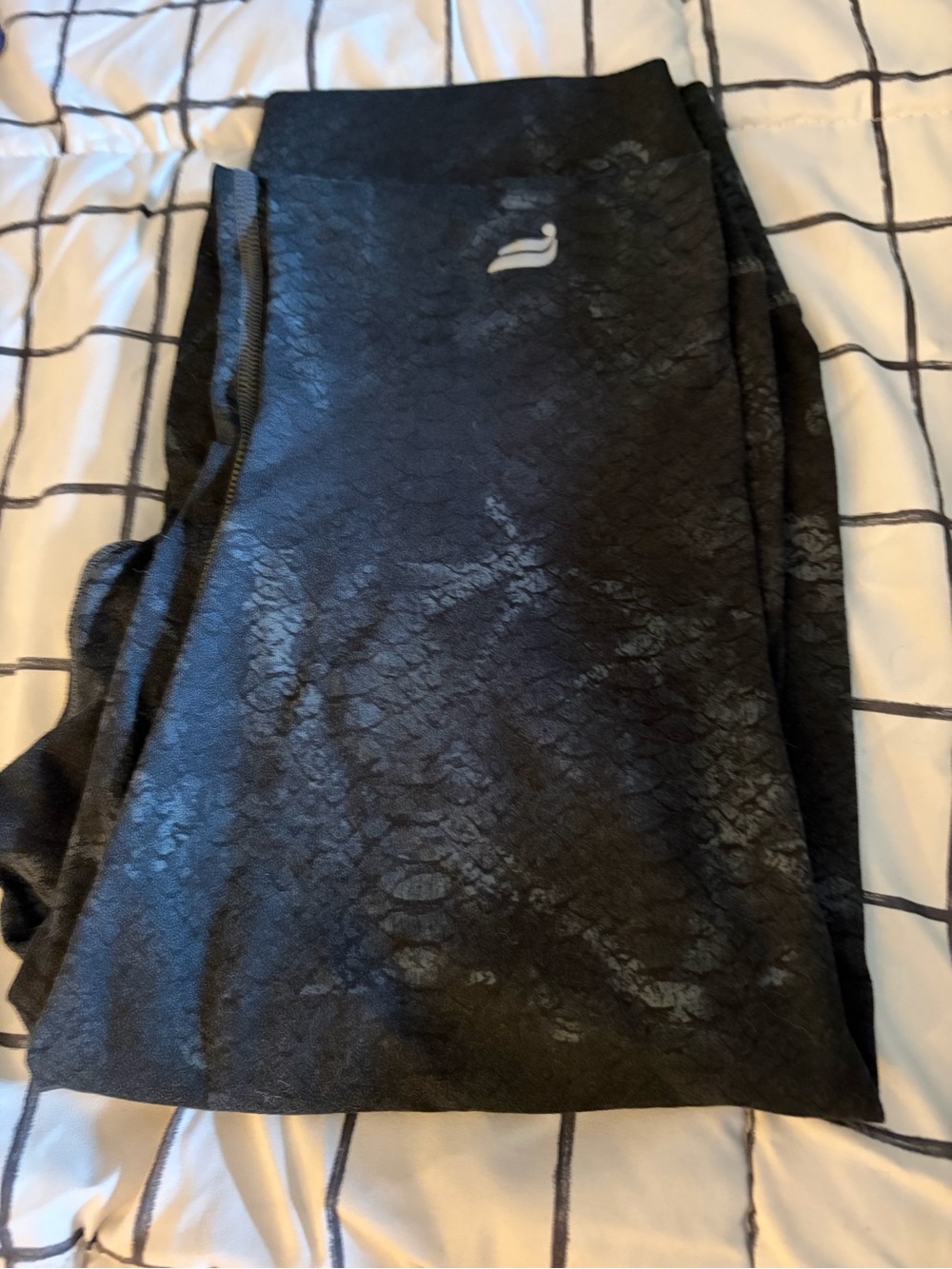 Fabletics Black patterned High-Waist Pure Lux leggings
